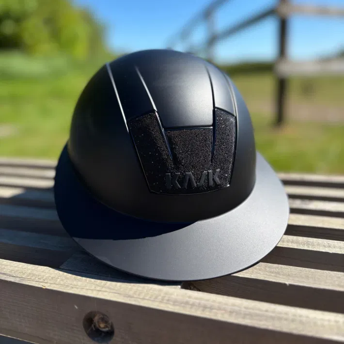 KASK Kooki Lady rijhelm Black Matt met Swarowski